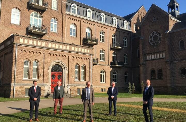 Warmtenet Bloemenbuurt Didam van start